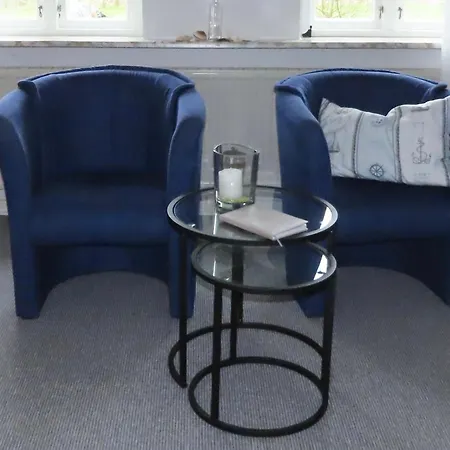 아파트 Grosse Warf Mit Rasenflaeche *