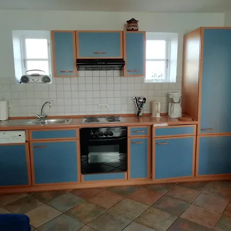 Grosse Warf Mit Rasenflaeche 아파트 *