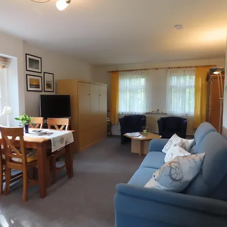 아파트 Grosse Warf Mit Rasenflaeche